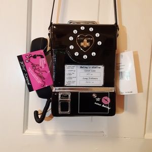 NWT *69 Betsey Johnson crossbody.